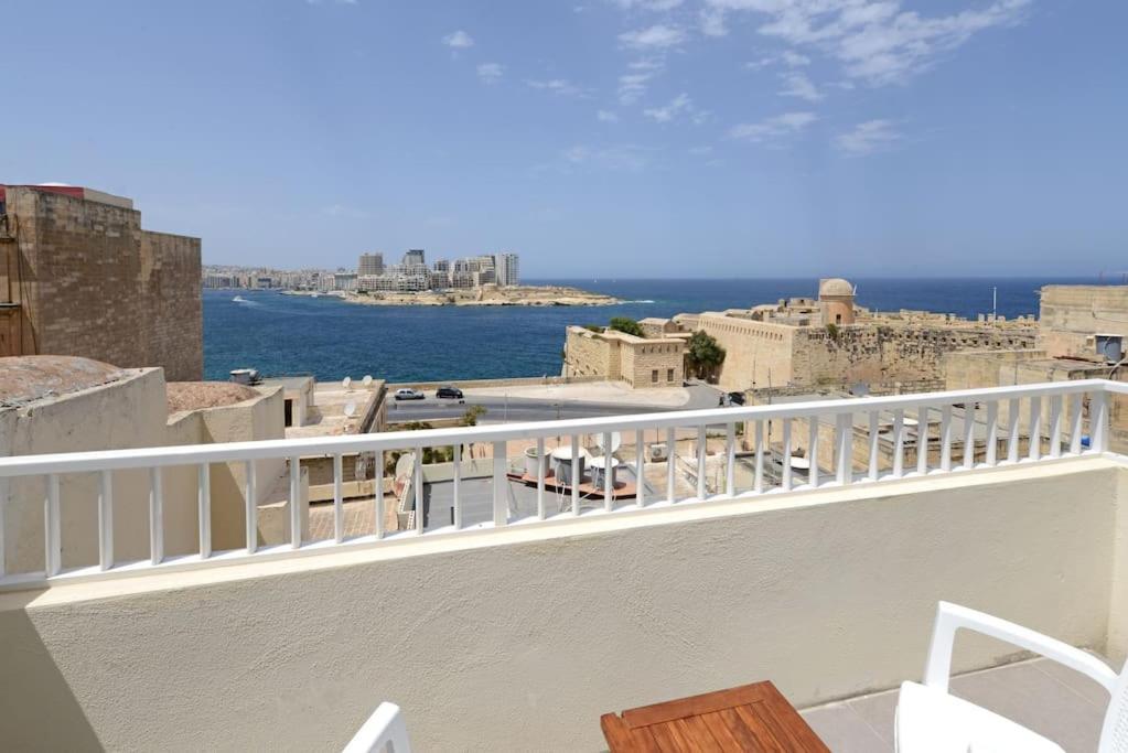 Vallettastay - Harbor View Gem- Sea View 1 Bed Apt Eksteriør bilde